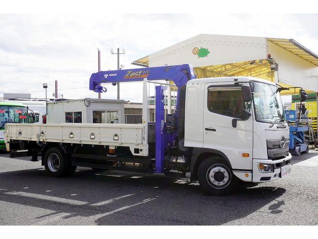 ヒノレンジャー 増トン ベッド付 4段セルフクレーン 7.4トン積 ラジコン 標準幅 積載7400kg タダノ製 ハイジャッキ アユミ板掛け フックイン 2.93t吊 差違いアウトリガー 5.4m長 セイコーラック ロープ穴5対 ETC2.0 6速MT 重機運搬 回送(4枚目)