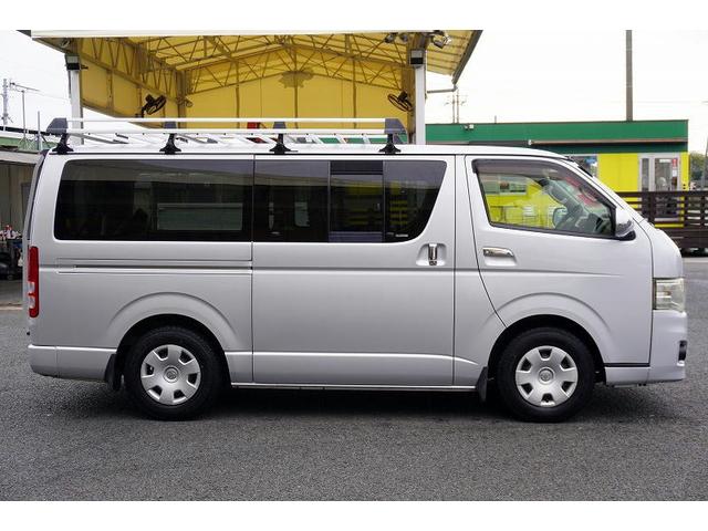 ハイエースバン ロング スーパーGL 5ドア ガソリン パワーゲート 5人乗 トヨタ車体製リフト 荷台板張り ルーフキャリア ラダー バックカメラ ナビ ワンセグTV ETC 小窓 電格ミラー オートエアコン AT リフト リアクリアランスソナー(8枚目)