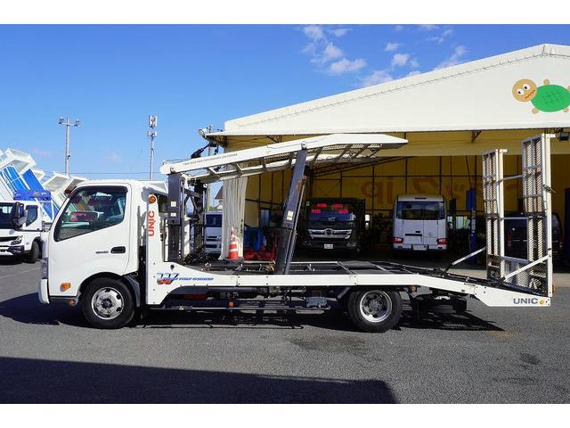 デュトロ キャリアカー 2台積 3.4トン積 ウインチ ラジコン 古河ユニック 積載3400kg 油圧リアゲート バックカメラ ETC ナビ フルセグ 左電格ミラー 坂道発進補助 電動パーキングブレーキ フォグランプ 衝突軽減ブレーキ 車線逸脱警報 6速MT 積載車(3枚目)