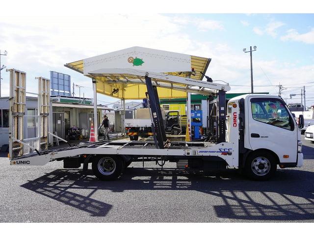 デュトロ キャリアカー 2台積 3.4トン積 ウインチ ラジコン 古河ユニック 積載3400kg 油圧リアゲート バックカメラ ETC ナビ フルセグ 左電格ミラー 坂道発進補助 電動パーキングブレーキ フォグランプ 衝突軽減ブレーキ 車線逸脱警報 6速MT 積載車(8枚目)