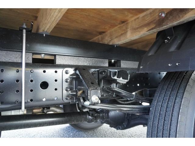 キャンター ワイド超ロング 4段クレーン 3.3トン積 タダノ ラジコン 積載3300kg フックイン 2.93t吊 バックカメラ 左電格ミラー LEDヘッドライト フォグランプ スマートキー 衝突軽減ブレーキ 車線逸脱警報 5速MT(16枚目)