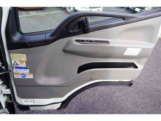 キャンター ワイド超ロング 4段クレーン 3.3トン積 タダノ ラジコン 積載3300kg フックイン 2.93t吊 バックカメラ 左電格ミラー LEDヘッドライト フォグランプ スマートキー 衝突軽減ブレーキ 車線逸脱警報 5速MT(28枚目)