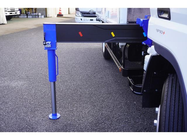 キャンター ワイド超ロング 4段クレーン 3.3トン積 タダノ ラジコン 積載3300kg フックイン 2.93t吊 バックカメラ 左電格ミラー LEDヘッドライト フォグランプ スマートキー 衝突軽減ブレーキ 車線逸脱警報 5速MT(32枚目)