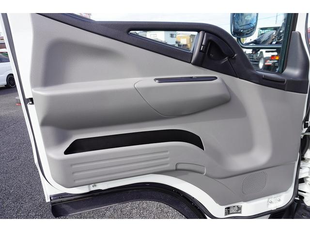 キャンター ワイド超ロング 4段セルフクレーン 3.25トン積 ラジコン 積載3250kg タダノ製 フックイン 2.63t吊 左電格ミラー LEDヘッドライト フォグランプ スマートキー 衝突軽減ブレーキ 車線逸脱警報 5速MT ハイジャッキ(34枚目)