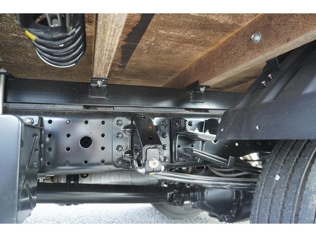 キャンター ワイドロング 4段クレーン 3トン積 ラジコン 2.93t吊 積載3000kg 古河ユニック製 フックイン バックカメラ 左電格ミラー LEDヘッドライト フォグランプ スマートキー 衝突軽減ブレーキ 車線逸脱警報 5速MT(16枚目)