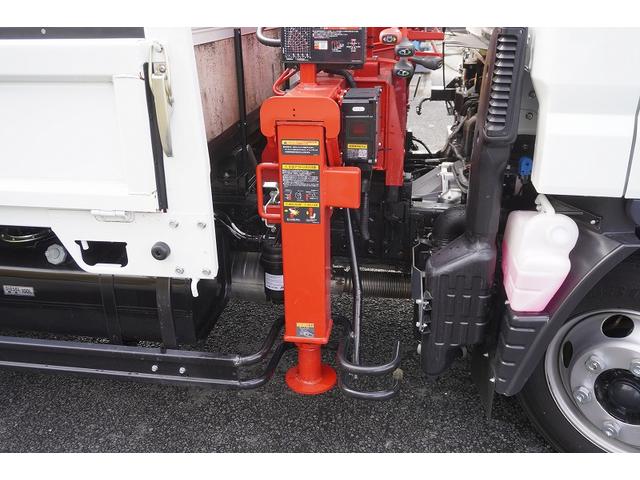 キャンター ワイドロング 4段クレーン 3トン積 ラジコン 2.93t吊 積載3000kg 古河ユニック製 フックイン バックカメラ 左電格ミラー LEDヘッドライト フォグランプ スマートキー 衝突軽減ブレーキ 車線逸脱警報 5速MT(26枚目)
