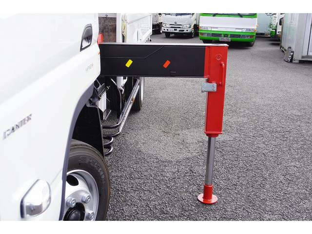 キャンター ワイドロング 4段クレーン 3トン積 ラジコン 2.93t吊 積載3000kg 古河ユニック製 フックイン バックカメラ 左電格ミラー LEDヘッドライト フォグランプ スマートキー 衝突軽減ブレーキ 車線逸脱警報 5速MT(39枚目)