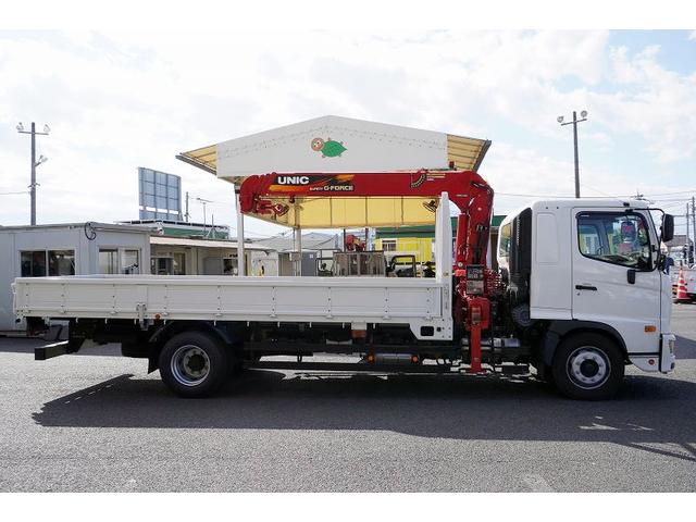 ヒノレンジャー 増トン 4段クレーン 7.7トン積 5.5m長 ラジコン 標準幅 ベッド付 積載7700kg 古河ユニック製 フックイン 2.93t吊 差違いアウトリガー 角足 セイコーラック 坂道発進補助 オートエアコン 衝突軽減ブレーキ 車線逸脱警報 6速MT(6枚目)