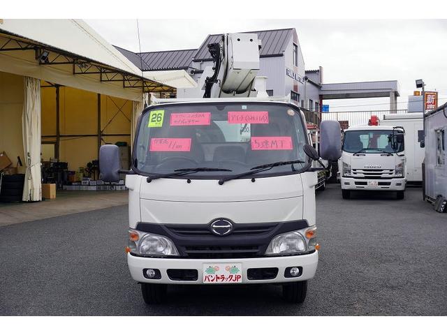 デュトロ 高所作業車 アイチ製 SH11A 最大地上高11m 5速MT FRPバケット 工具入れ ユニットアワー2048h サブバッテリー ブーム自動格納 ジャッキ自動張出 左電格ミラー 坂道発進補助 ETC フォグランプ 電動パーキングブレーキ 電気工事(3枚目)