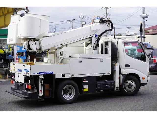 デュトロ 高所作業車 アイチ製 SH11A 最大地上高11m 5速MT FRPバケット 工具入れ ユニットアワー2048h サブバッテリー ブーム自動格納 ジャッキ自動張出 左電格ミラー 坂道発進補助 ETC フォグランプ 電動パーキングブレーキ 電気工事(9枚目)