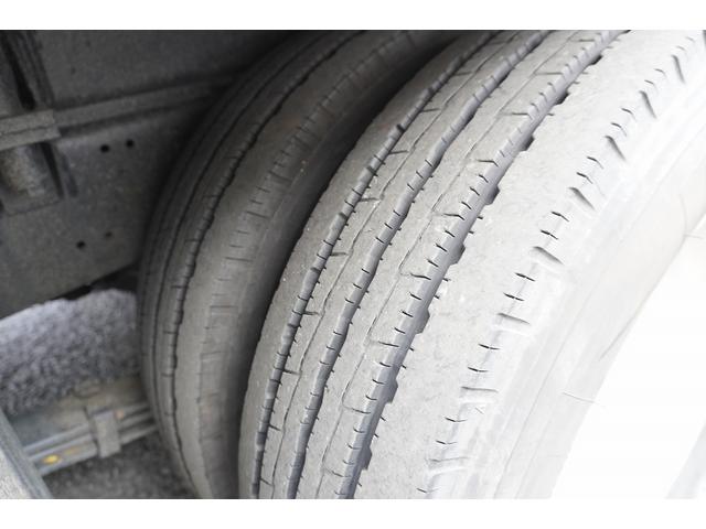 デュトロ 高所作業車 アイチ製 SH11A 最大地上高11m 5速MT FRPバケット 工具入れ ユニットアワー2048h サブバッテリー ブーム自動格納 ジャッキ自動張出 左電格ミラー 坂道発進補助 ETC フォグランプ 電動パーキングブレーキ 電気工事(11枚目)