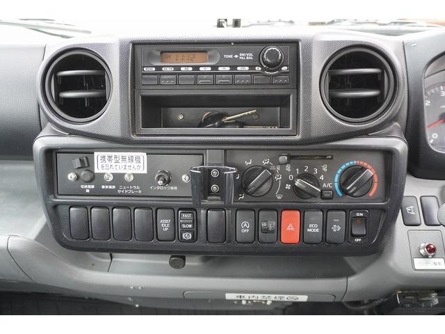 デュトロ 高所作業車 アイチ製 SH11A 最大地上高11m 5速MT FRPバケット 工具入れ ユニットアワー2048h サブバッテリー ブーム自動格納 ジャッキ自動張出 左電格ミラー 坂道発進補助 ETC フォグランプ 電動パーキングブレーキ 電気工事(32枚目)