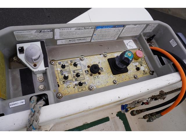 デュトロ 高所作業車 アイチ製 SH11A 最大地上高11m 5速MT FRPバケット 工具入れ ユニットアワー2048h サブバッテリー ブーム自動格納 ジャッキ自動張出 左電格ミラー 坂道発進補助 ETC フォグランプ 電動パーキングブレーキ 電気工事(36枚目)