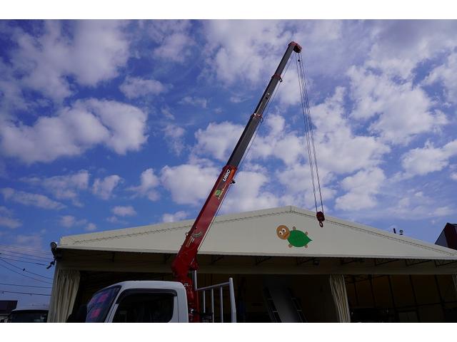 キャンター ワイド超ロング 4段クレーン 3.35トン積 ラジコン 積載3350kg 古河ユニック製 フックイン 2.93t吊 セイコーラック バックカメラ LEDヘッドライト LEDフォグランプ 左電格ミラー スマートキー 衝突軽減ブレーキ 車線逸脱警報 5速MT(11枚目)