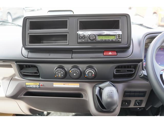 キャンター ワイド超ロング 4段クレーン 3.35トン積 ラジコン 積載3350kg 古河ユニック製 フックイン 2.93t吊 セイコーラック バックカメラ LEDヘッドライト LEDフォグランプ 左電格ミラー スマートキー 衝突軽減ブレーキ 車線逸脱警報 5速MT(28枚目)