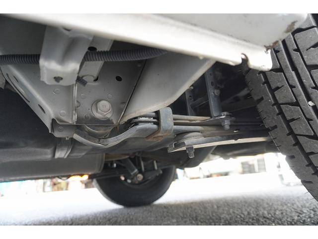 ハイエースバン ロングDX 5ドア ハイルーフ ガソリン パワーゲート AT 3人乗 和光工業製リフト ラッシング1段 荷室加工有 荷台板張り バックカメラ ETC 社外ナビ セパレーターカーテン(12枚目)