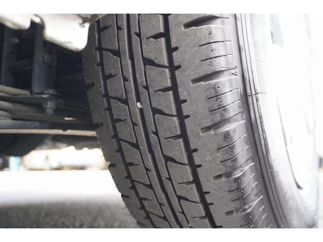 ハイエースバン ロングDX 5ドア ハイルーフ ガソリン パワーゲート AT 3人乗 和光工業製リフト ラッシング1段 荷室加工有 荷台板張り バックカメラ ETC 社外ナビ セパレーターカーテン(15枚目)