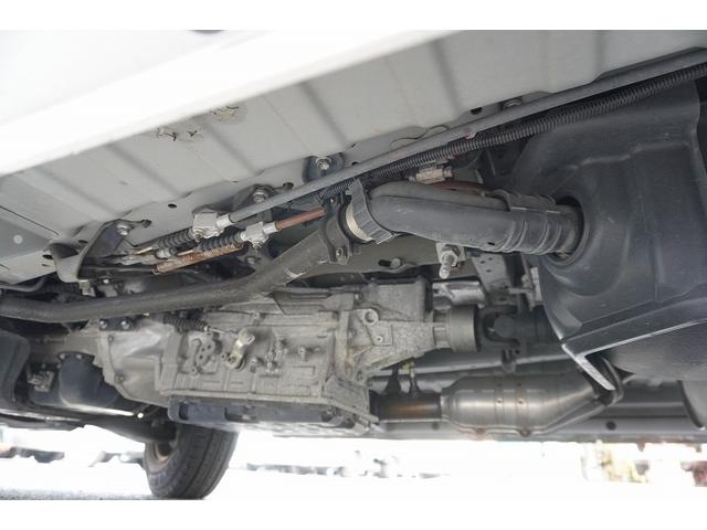 ハイエースバン ロングDX 5ドア ハイルーフ ガソリン パワーゲート AT 3人乗 和光工業製リフト ラッシング1段 荷室加工有 荷台板張り バックカメラ ETC 社外ナビ セパレーターカーテン(19枚目)