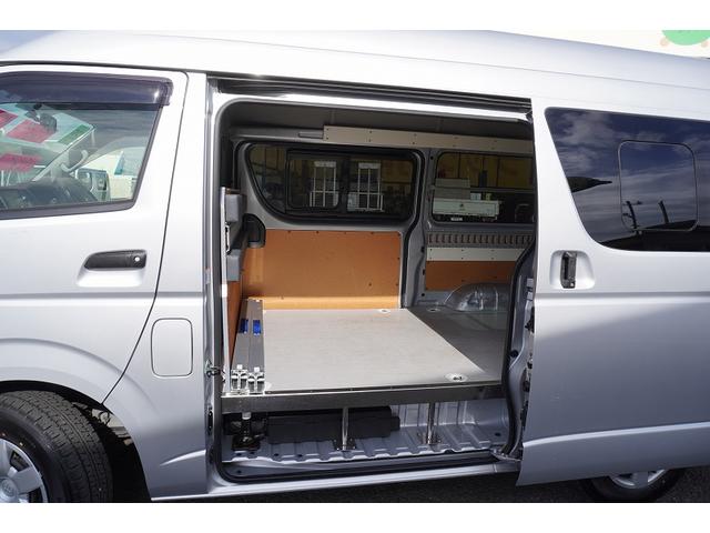 ハイエースバン ロングDX 5ドア ハイルーフ ガソリン パワーゲート AT 3人乗 和光工業製リフト ラッシング1段 荷室加工有 荷台板張り バックカメラ ETC 社外ナビ セパレーターカーテン(21枚目)