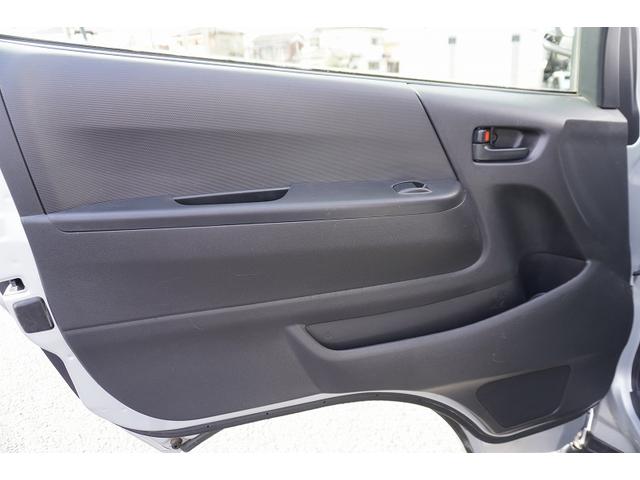 ハイエースバン ロングDX 5ドア ハイルーフ ガソリン パワーゲート AT 3人乗 和光工業製リフト ラッシング1段 荷室加工有 荷台板張り バックカメラ ETC 社外ナビ セパレーターカーテン(24枚目)