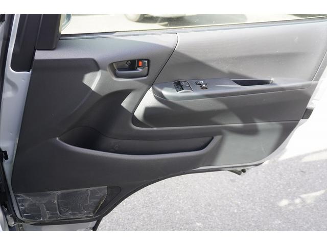 ハイエースバン ロングDX 5ドア ハイルーフ ガソリン パワーゲート AT 3人乗 和光工業製リフト ラッシング1段 荷室加工有 荷台板張り バックカメラ ETC 社外ナビ セパレーターカーテン(26枚目)