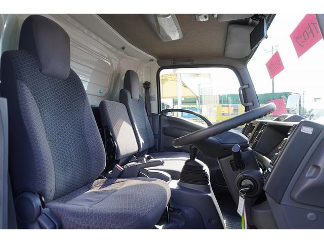 エルフトラック ワイドロング アルミバン 2トン サイドドア ラッシング2段 積載2000kg バックカメラ 坂道発進補助 左電格ミラー フォグランプ 衝突軽減ブレーキ 車線逸脱警報 日本フルハーフ製 6速MT(35枚目)