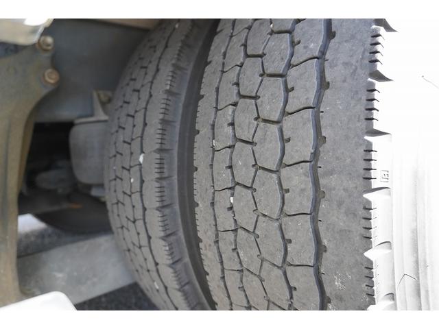 フォワード 4トン ワイド 寝台 冷蔵ウイング リアエアサス 6.2m長 ベッド付 積載2100kg スタンバイ装置 ラッシング2段 セイコーラック バックカメラ ETC 坂道発進補助 HIDヘッドライト 菱重製 6速MT(13枚目)