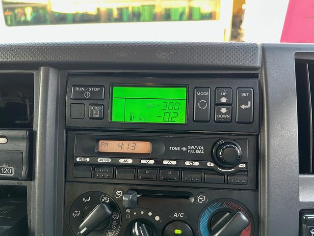 フォワード 4トン ワイド 寝台 冷蔵ウイング リアエアサス 6.2m長 ベッド付 積載2100kg スタンバイ装置 ラッシング2段 セイコーラック バックカメラ ETC 坂道発進補助 HIDヘッドライト 菱重製 6速MT(41枚目)