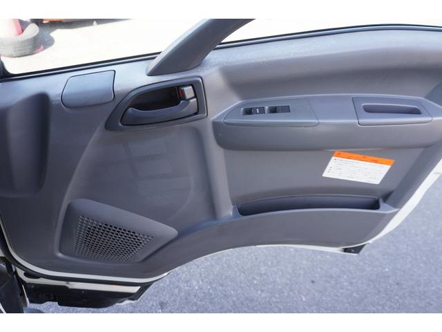 フォワード 4トン ワイド 寝台 冷蔵ウイング リアエアサス 6.2m長 ベッド付 積載2100kg スタンバイ装置 ラッシング2段 セイコーラック バックカメラ ETC 坂道発進補助 HIDヘッドライト 菱重製 6速MT(43枚目)