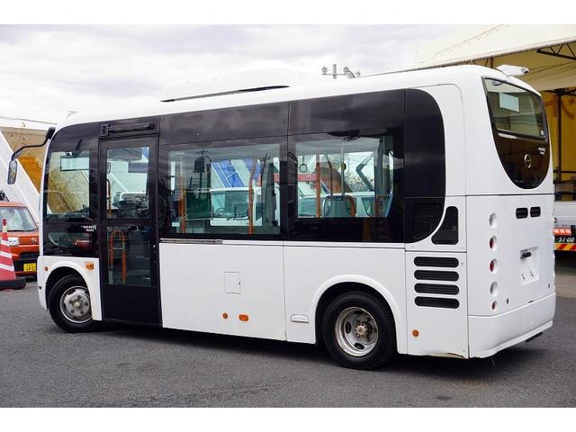 ポンチョ ショート　路線バス　２７人乗り　１３座席　立ち席有　自動ドア　１ドア　ノンステップ　総輪エアサス　荷物スペース　ビニールシートカバー　電光掲示板　バックカメラ　フォグランプ　ＡＴ　プレヒーター（8枚目）