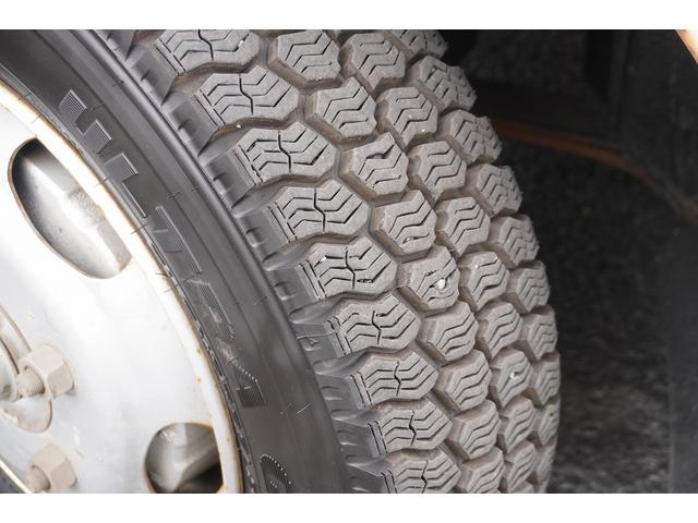 ポンチョ ショート　路線バス　２７人乗り　１３座席　立ち席有　自動ドア　１ドア　ノンステップ　総輪エアサス　荷物スペース　ビニールシートカバー　電光掲示板　バックカメラ　フォグランプ　ＡＴ　プレヒーター（9枚目）