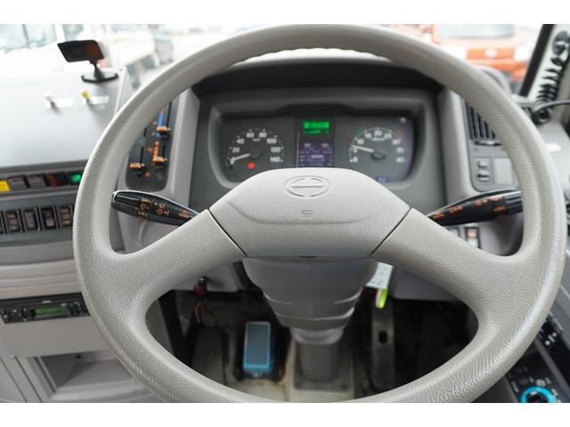 ポンチョ ショート　路線バス　２７人乗り　１３座席　立ち席有　自動ドア　１ドア　ノンステップ　総輪エアサス　荷物スペース　ビニールシートカバー　電光掲示板　バックカメラ　フォグランプ　ＡＴ　プレヒーター（32枚目）