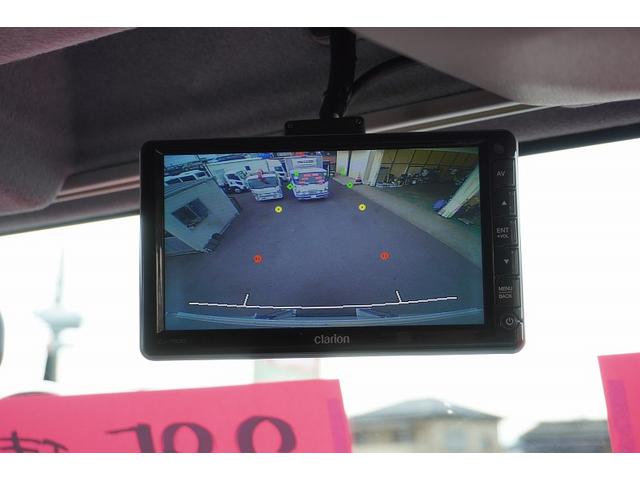 フォワード 4トン ベッド付 アルミバン 6.2m長 跳上パワーゲート 標準幅 積載2850kg リーフサス ラッシング2段 導風板 バックカメラ ETC 坂道発進補助 HIDヘッドライト メッキ 日本フルハーフ製 6速MT 箱内当て物付き リフト(14枚目)