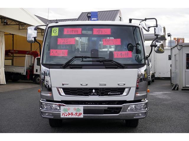 ファイター 増トン　ワイド　４段クレーン　アルミブロック　ラジコン　ベッド付　積載７４００ｋｇ　タダノ製　５．５ｍ長　フックイン　２．９３ｔ吊　差違いアウトリガー　落込フック５対　セイコーラック　坂道発進補助　メッキ　衝突軽減ブレーキ　車線逸脱警報　６速ＭＴ（6枚目）