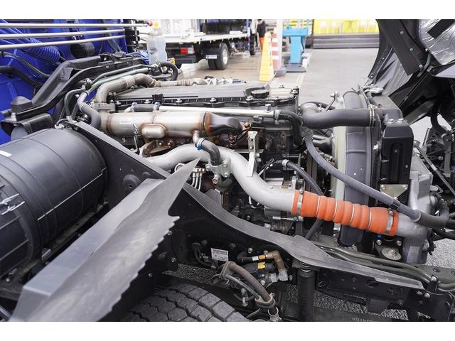 ファイター 増トン　ワイド　４段クレーン　アルミブロック　ラジコン　ベッド付　積載７４００ｋｇ　タダノ製　５．５ｍ長　フックイン　２．９３ｔ吊　差違いアウトリガー　落込フック５対　セイコーラック　坂道発進補助　メッキ　衝突軽減ブレーキ　車線逸脱警報　６速ＭＴ（30枚目）