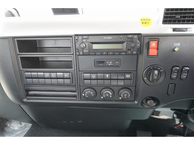 ファイター 増トン　ワイド　４段クレーン　アルミブロック　ラジコン　ベッド付　積載７４００ｋｇ　タダノ製　５．５ｍ長　フックイン　２．９３ｔ吊　差違いアウトリガー　落込フック５対　セイコーラック　坂道発進補助　メッキ　衝突軽減ブレーキ　車線逸脱警報　６速ＭＴ（34枚目）