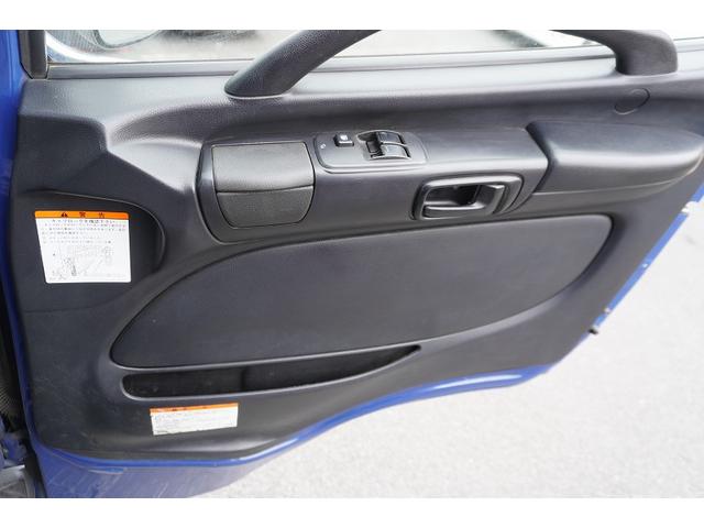 ヒノレンジャー 増トン ベッド 4段クレーン 7.1トン積 6m長 ラジコン 標準幅 積載7100kg 古河ユニック製 アルミブロック フックイン 2.93t吊 差違いアウトリガー 角足 セイコーラック アオリ上部プロテクター 鳥居板張り工具入れ 坂道発進補助 メッキ(20枚目)