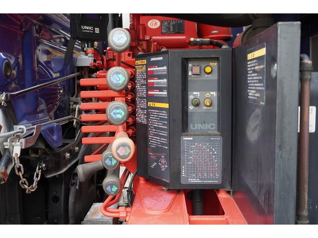 ヒノレンジャー 増トン ベッド 4段クレーン 7.1トン積 6m長 ラジコン 標準幅 積載7100kg 古河ユニック製 アルミブロック フックイン 2.93t吊 差違いアウトリガー 角足 セイコーラック アオリ上部プロテクター 鳥居板張り工具入れ 坂道発進補助 メッキ(21枚目)