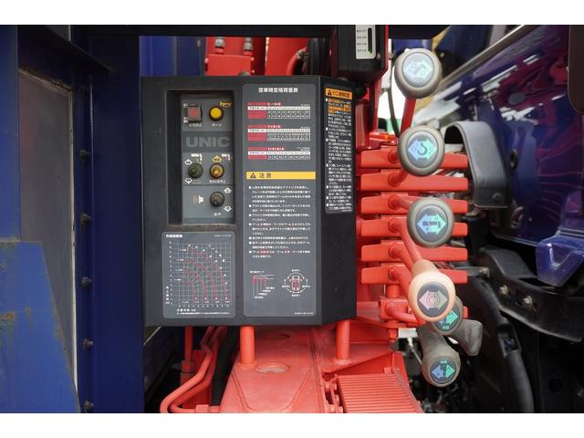 ヒノレンジャー 増トン ベッド 4段クレーン 7.1トン積 6m長 ラジコン 標準幅 積載7100kg 古河ユニック製 アルミブロック フックイン 2.93t吊 差違いアウトリガー 角足 セイコーラック アオリ上部プロテクター 鳥居板張り工具入れ 坂道発進補助 メッキ(24枚目)