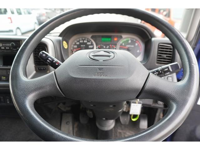 ヒノレンジャー 増トン ベッド 4段クレーン 7.1トン積 6m長 ラジコン 標準幅 積載7100kg 古河ユニック製 アルミブロック フックイン 2.93t吊 差違いアウトリガー 角足 セイコーラック アオリ上部プロテクター 鳥居板張り工具入れ 坂道発進補助 メッキ(29枚目)