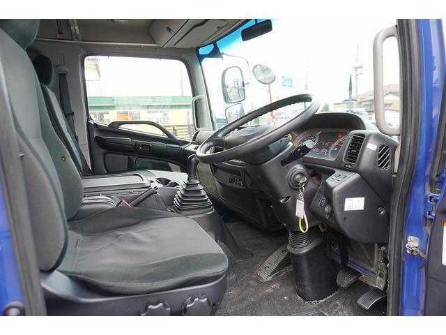 ヒノレンジャー 増トン ベッド 4段クレーン 7.1トン積 6m長 ラジコン 標準幅 積載7100kg 古河ユニック製 アルミブロック フックイン 2.93t吊 差違いアウトリガー 角足 セイコーラック アオリ上部プロテクター 鳥居板張り工具入れ 坂道発進補助 メッキ(33枚目)