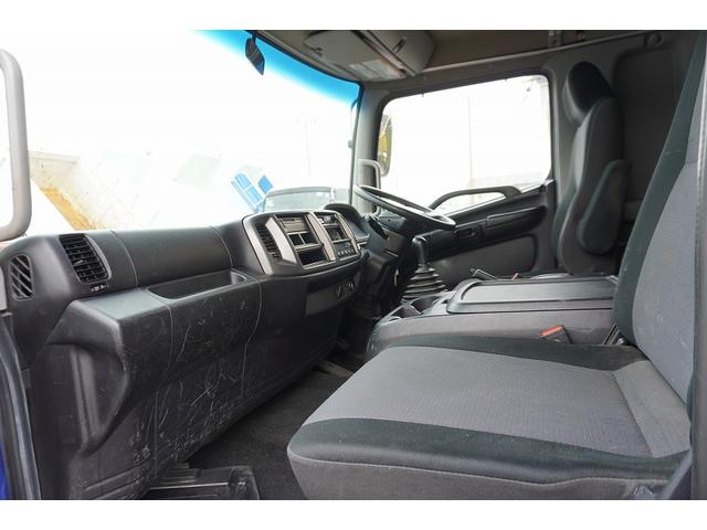 ヒノレンジャー 増トン ベッド 4段クレーン 7.1トン積 6m長 ラジコン 標準幅 積載7100kg 古河ユニック製 アルミブロック フックイン 2.93t吊 差違いアウトリガー 角足 セイコーラック アオリ上部プロテクター 鳥居板張り工具入れ 坂道発進補助 メッキ(35枚目)