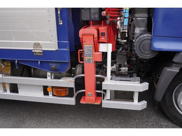 ヒノレンジャー 増トン ベッド 4段クレーン 7.1トン積 6m長 ラジコン 標準幅 積載7100kg 古河ユニック製 アルミブロック フックイン 2.93t吊 差違いアウトリガー 角足 セイコーラック アオリ上部プロテクター 鳥居板張り工具入れ 坂道発進補助 メッキ(45枚目)