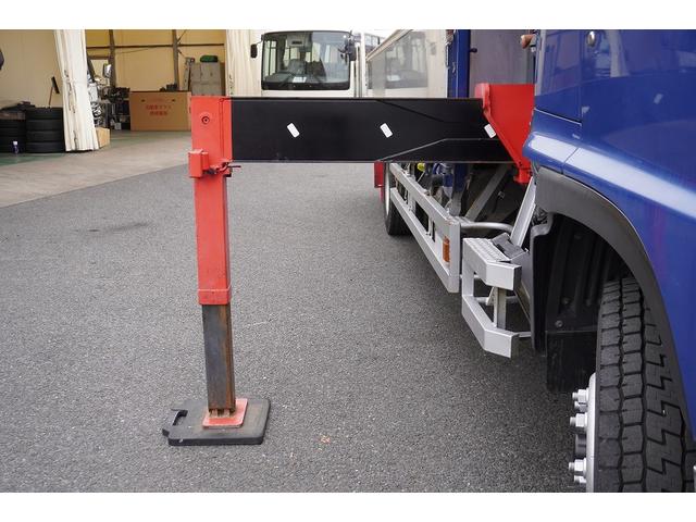 ヒノレンジャー 増トン ベッド 4段クレーン 7.1トン積 6m長 ラジコン 標準幅 積載7100kg 古河ユニック製 アルミブロック フックイン 2.93t吊 差違いアウトリガー 角足 セイコーラック アオリ上部プロテクター 鳥居板張り工具入れ 坂道発進補助 メッキ(46枚目)