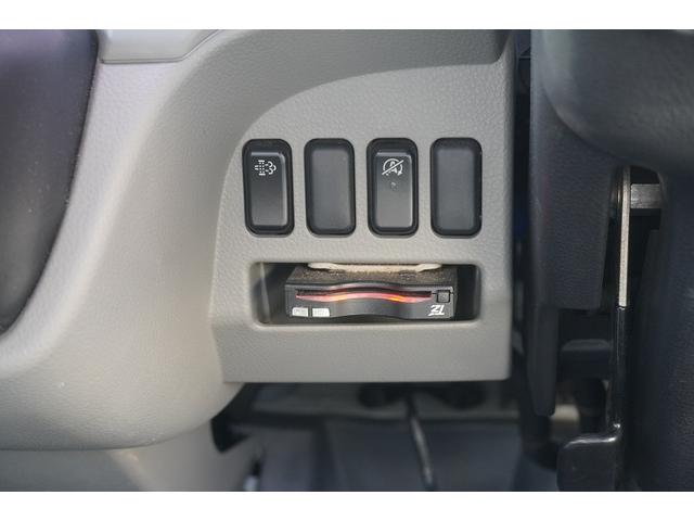 キャンター 強化　深ダンプ　土砂禁止　一方開　３トン積　リア観音扉式　極東製　積載３０００ｋｇ　左電格ミラー　ＥＴＣ　スマートキー　ＬＥＤヘッドライト　フォグランプ　衝突軽減ブレーキ　車線逸脱警報　５速ＭＴ（12枚目）