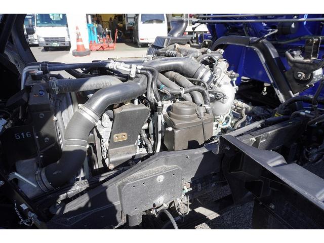 フォワード 増トン　標準幅　ベッド　３段クレーン　セーフティーローダー　ＡＴ車　タダノ製　車載専用　ラジコン　フックイン　２．９３ｔ吊　ウインチ　アオリ無し　床フック　荷台シマ板張り　坂道発進補助　左電動格納ミラー　社外ナビ　バックカメラ　アルミホイール（38枚目）