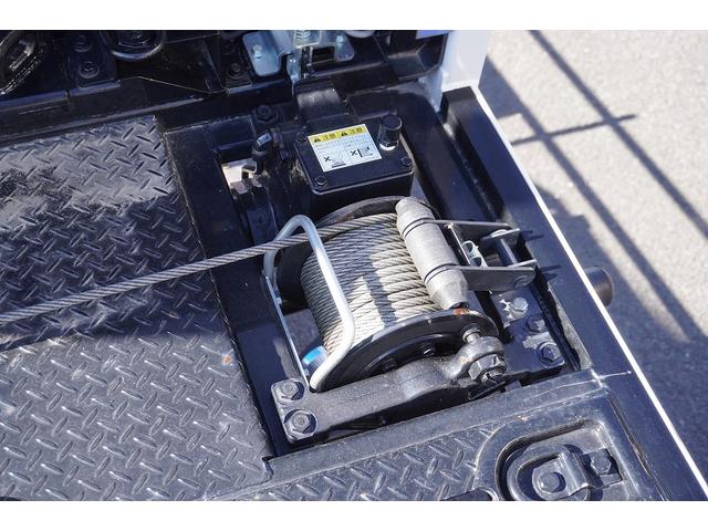 フォワード 増トン　標準幅　ベッド　３段クレーン　セーフティーローダー　ＡＴ車　タダノ製　車載専用　ラジコン　フックイン　２．９３ｔ吊　ウインチ　アオリ無し　床フック　荷台シマ板張り　坂道発進補助　左電動格納ミラー　社外ナビ　バックカメラ　アルミホイール（44枚目）