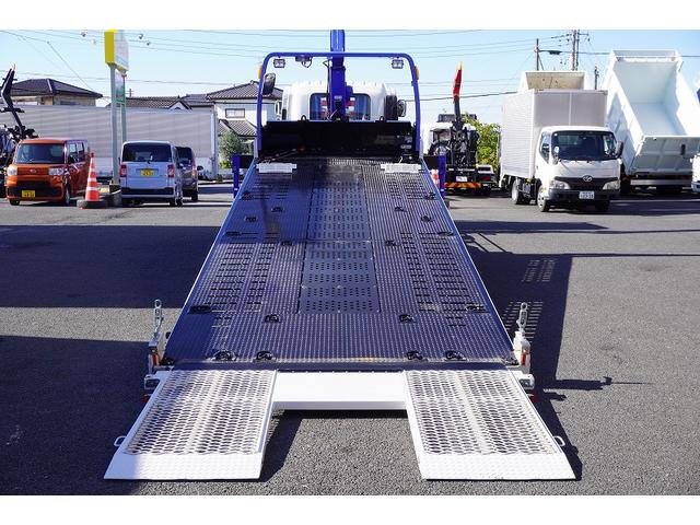 フォワード 増トン　標準幅　ベッド　３段クレーン　セーフティーローダー　ＡＴ車　タダノ製　車載専用　ラジコン　フックイン　２．９３ｔ吊　ウインチ　アオリ無し　床フック　荷台シマ板張り　坂道発進補助　左電動格納ミラー　社外ナビ　バックカメラ　アルミホイール（46枚目）