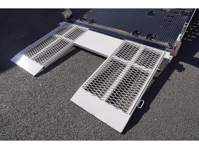 フォワード 増トン　標準幅　ベッド　３段クレーン　セーフティーローダー　ＡＴ車　タダノ製　車載専用　ラジコン　フックイン　２．９３ｔ吊　ウインチ　アオリ無し　床フック　荷台シマ板張り　坂道発進補助　左電動格納ミラー　社外ナビ　バックカメラ　アルミホイール（47枚目）