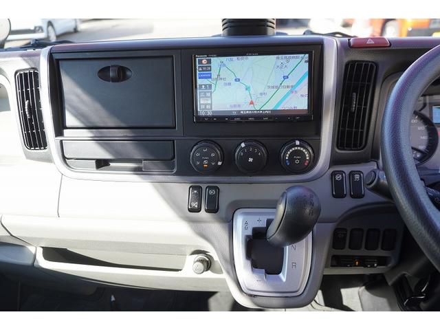 キャンター １０尺　アルミバン　２トン積　リア観音扉　垂直パワーゲート　積載２０００ｋｇ　ラッシング２段　左電格ミラー　バックカメラ　社外ナビ　ＥＴＣ　フォグランプ　パブコ製　ＡＴ　車両総重量４９５５ｋｇ　標準幅　ショート　リフト（23枚目）